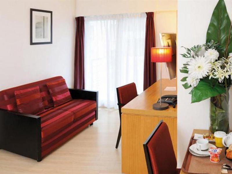 Residhome Courbevoie La Defense Exterior foto